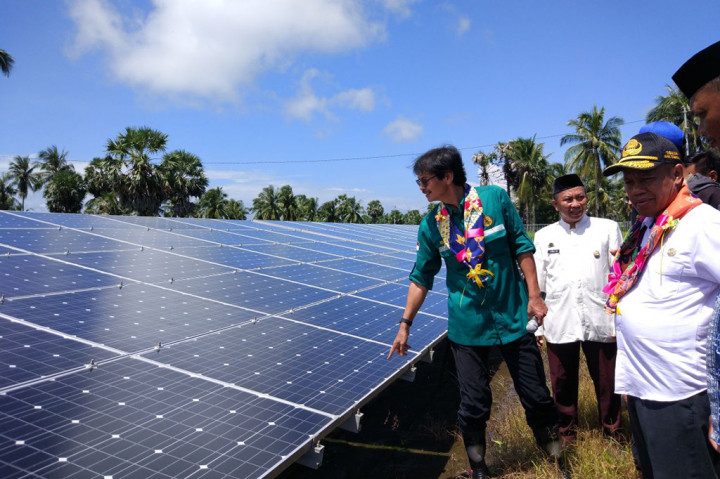 PLTS Terpusat 100 kWp di Desa Balang Datu Diresmikan