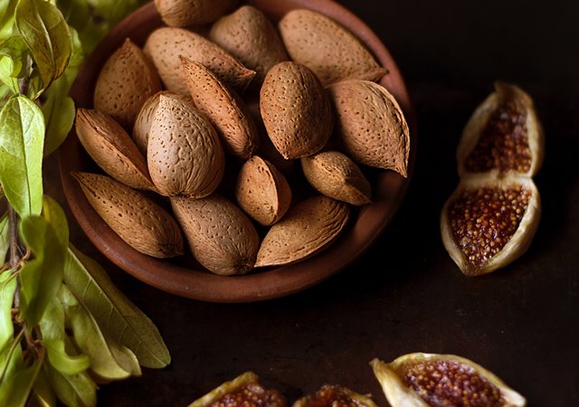 Beberapa Makanan yang Kaya Kalsium