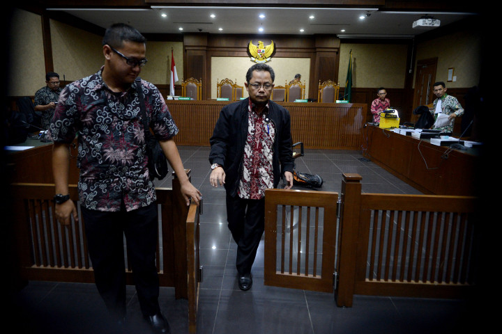 Auditor Rochmadi Dituntut 15 Tahun Penjara