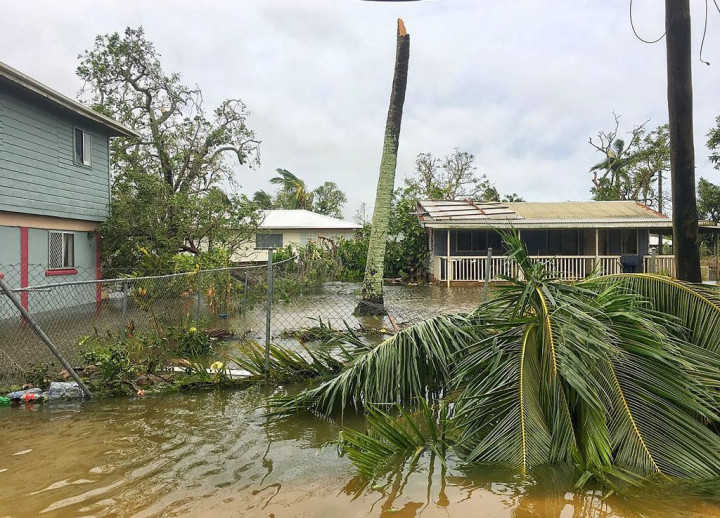Listrik Padam dan Banjir saat Siklon Landa Tonga