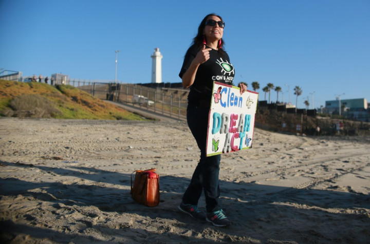 Kongres AS Pastikan Nasib 1,8 Juta Imigran Belia