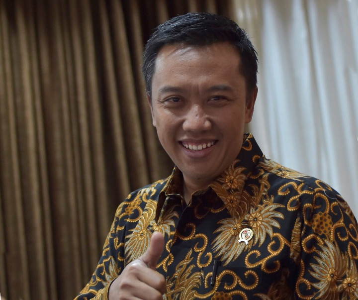 Menpora Ajak Jakmania Menjaga Fasilitas SUGBK