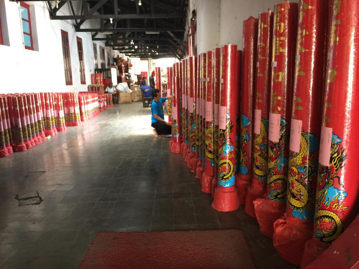 Ratusan Lilin Akan Padati Klenteng Tek Hay Kiong