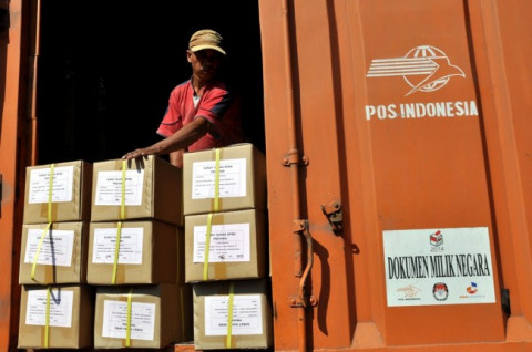 PT Pos Indonesia. ANT/Anis Efizudn.