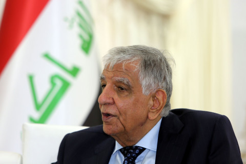 Iraq Aims to Raise Oil Output to 7 Million Barrels: Minister