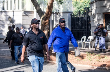 Kepolisian Afsel Gerebek Rumah Pengusaha Teman Zuma