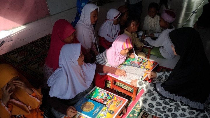 Dompet Dhuafa Bantu TPA di Kawasan Marginal