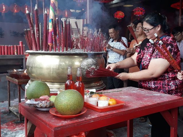 Haisom, Makanan khas Imlek