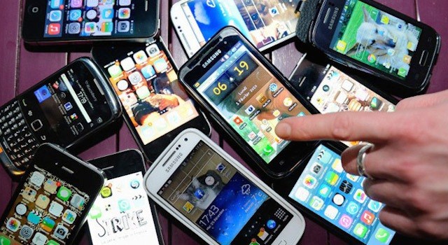 Smartphone. Dok; AFP. 