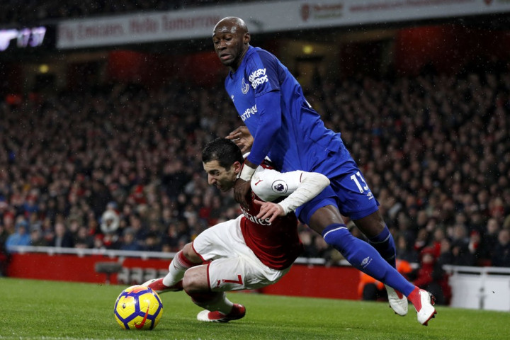 Cedera, Mangala Menepi hingga Akhir Musim