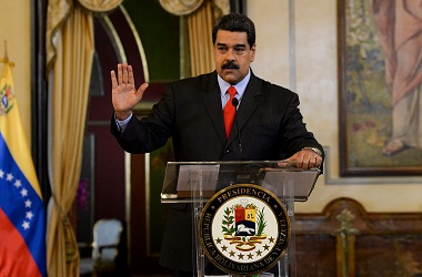 Maduro Coba Berbicara dengan Trump via Twitter