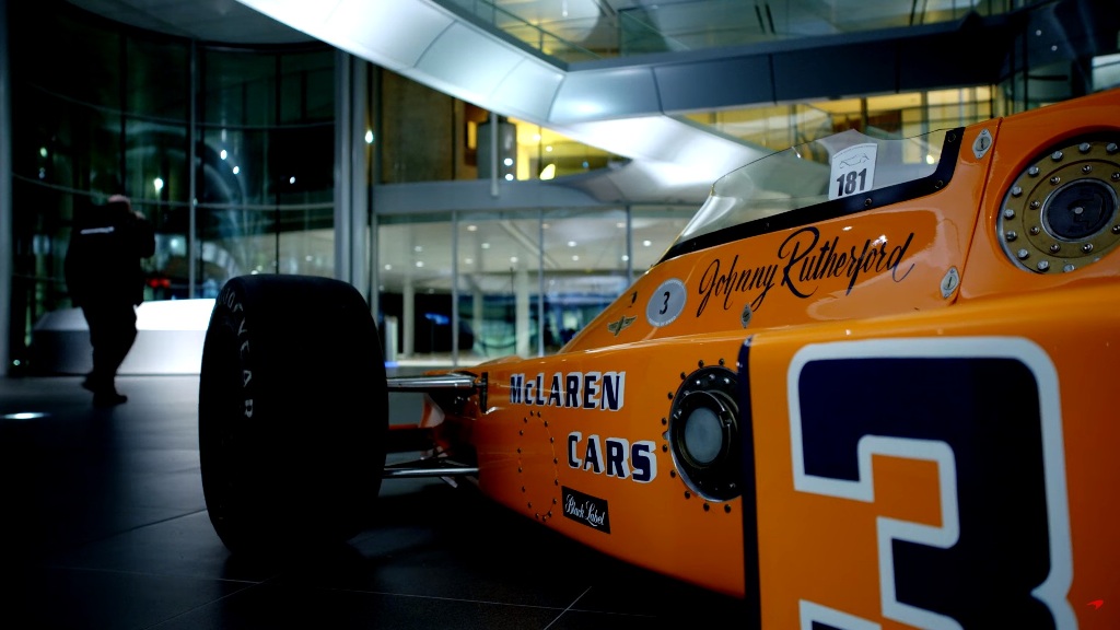 Salah satu tayangan video promosi mobil McLaren (Foto: YouTube/McLaren)