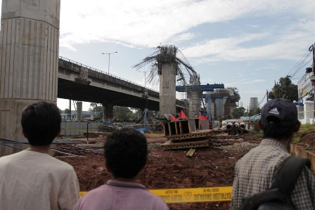 Anies Kaji Pengawasan Proyek Nasional di Wilayah DKI