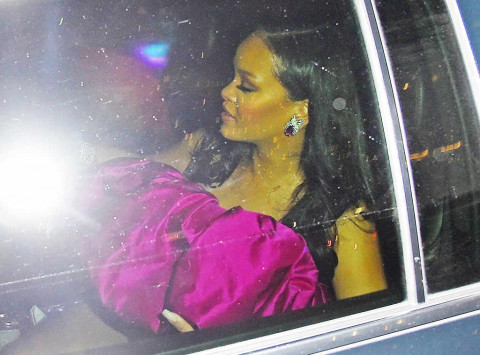 Rihanna Gelar Pesta Ulang Tahun Mewah