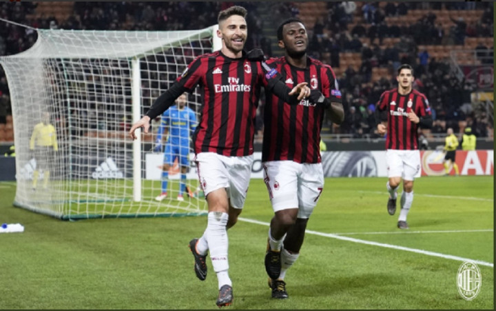 Menang Tipis, Milan Lolos ke Babak 16 Besar