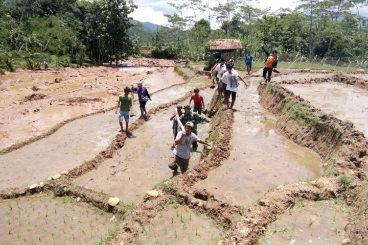 535 Personel Diterjunkan Cari Korban Longsor Brebes