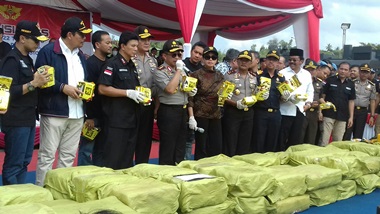 Tito Sebut Ada Tanah tak Bertuan Tempat Produksi Sabu