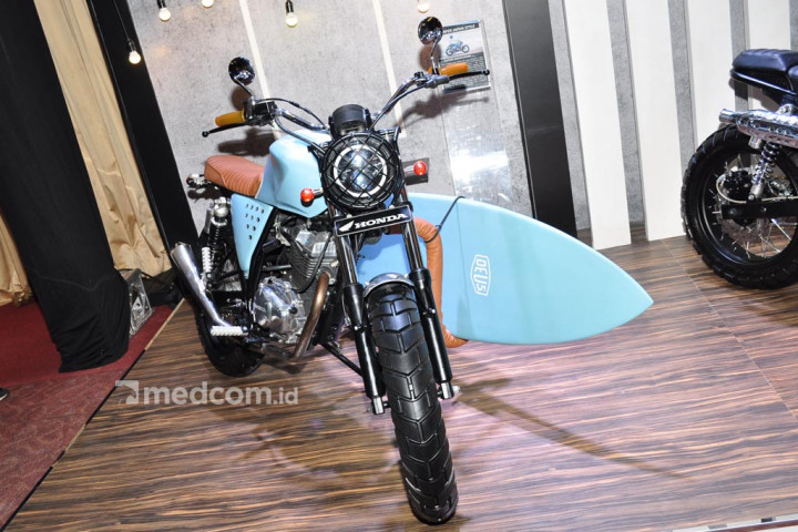 Honda CB150 Verza, Bergaya Surfer Jepang