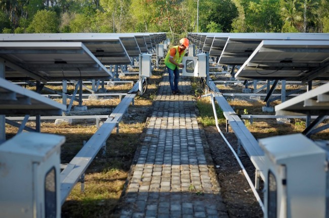Panel Pembangkit Listrik Tenaga Surya (PLTS) (ANT Yudhi Mahatma)