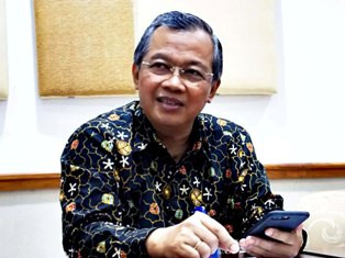 Jutaan Siswa Boleh Mendaftar, Situs SNMPTN <i>Ngadat</i>