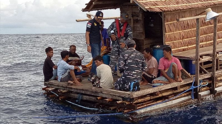 Delapan WN Filipina Ditangkap  di Kepulauan Sangihe