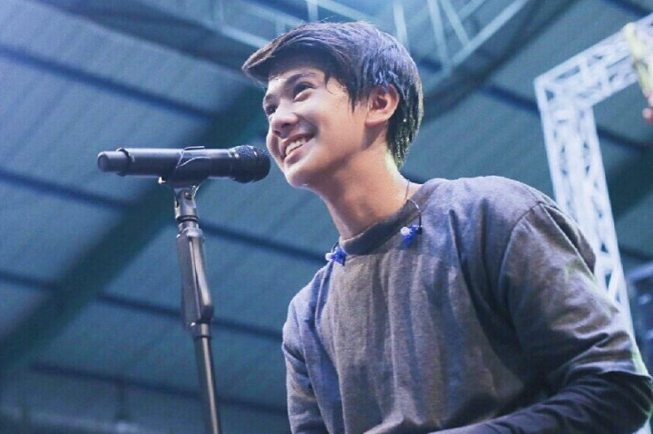 Lagu Terbaru Iqbaal Ramadhan Langsung Melesat di Tangga Lagu iTunes