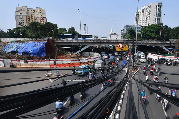 Proyek Konstruksi Layang Dilanjutkan Lagi