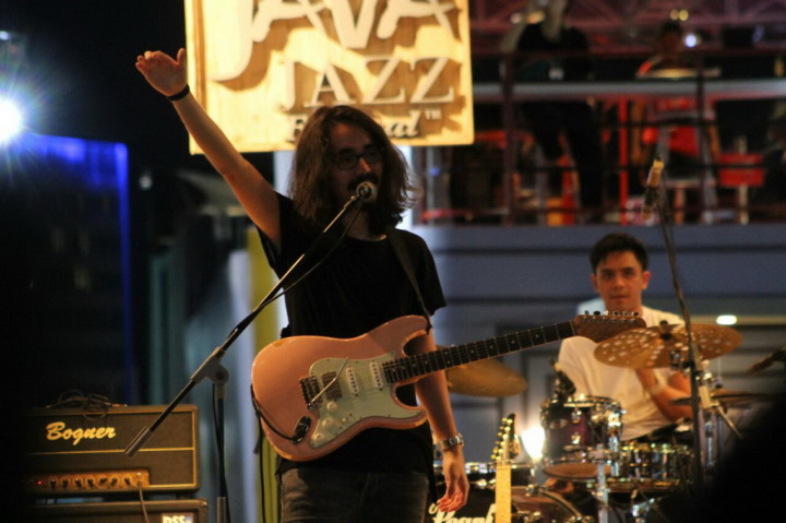 Kolaborasi Instrumentalia Mateus Asato dan Rafi Muhammad Trio di Java Jazz Festival 2018