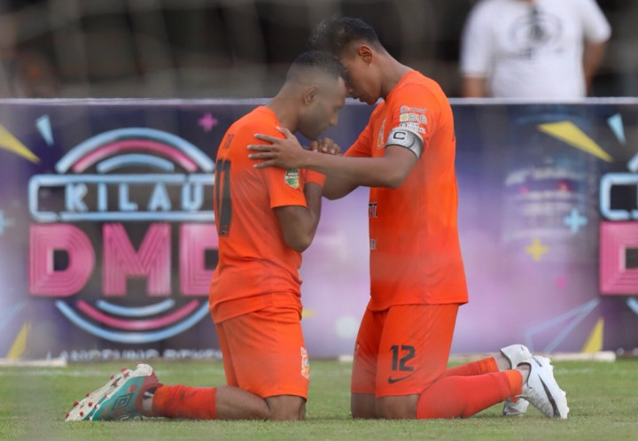 Babak I: Keunggulan Sementara Borneo Ternoda Aksi Ricuh