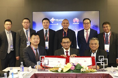 Huawei Pamerkan Solusi Jaringan CloudAir 2.0 Bersama Telkomsel