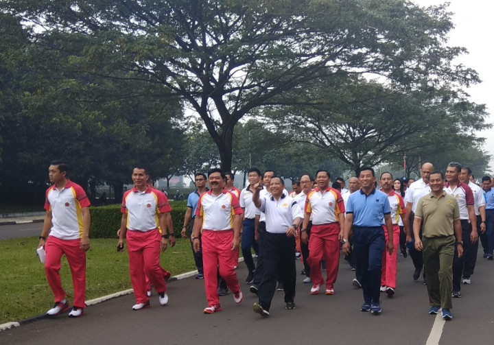 Panglima TNI dan Kapolri Jalan Santai Bersama