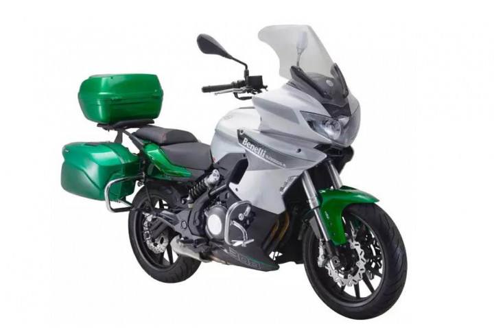 Benelli 302 Tourer, Sasar Pehobi <i>Touring Entry Level</i>