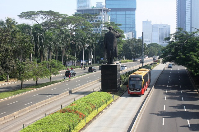 Anies Minta Pagar Gedung di Sudirman Thamrin Diubah