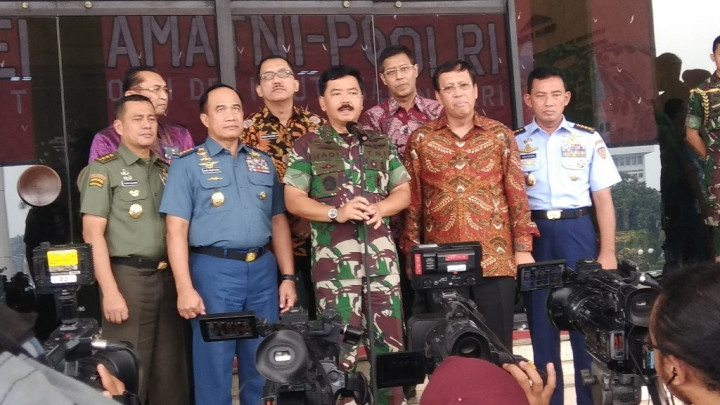 Panglima Hadi Lapor Pajak Lewat e-Filing