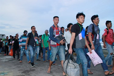 27 TKI Ilegal Dipulangkan