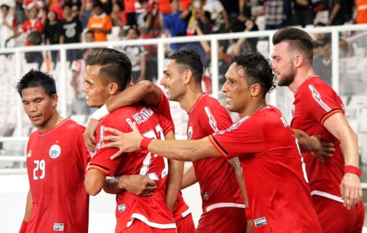 Persija Curi Satu Poin dari 10 Pemain Song Lam