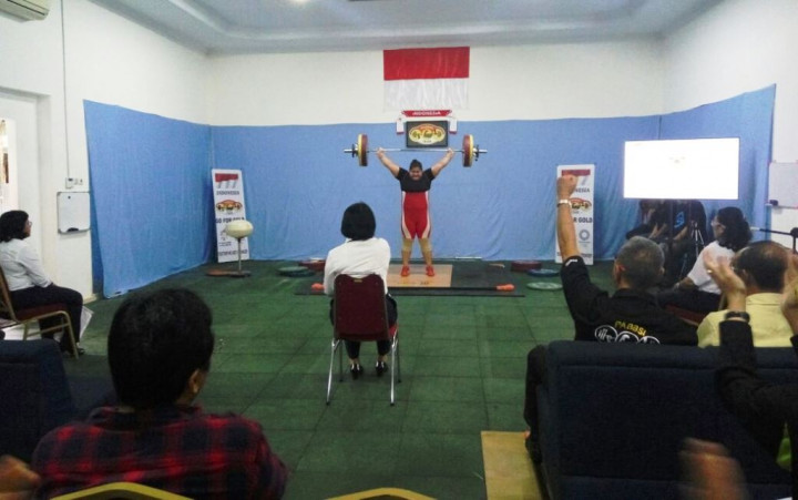 Indonesia Tetap Pertahankan Nomor 62 Kg Angkat Besi