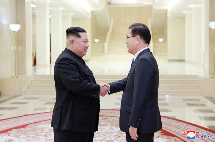 Seoul Press Cautiously Welcome N. Korea Talks Offer