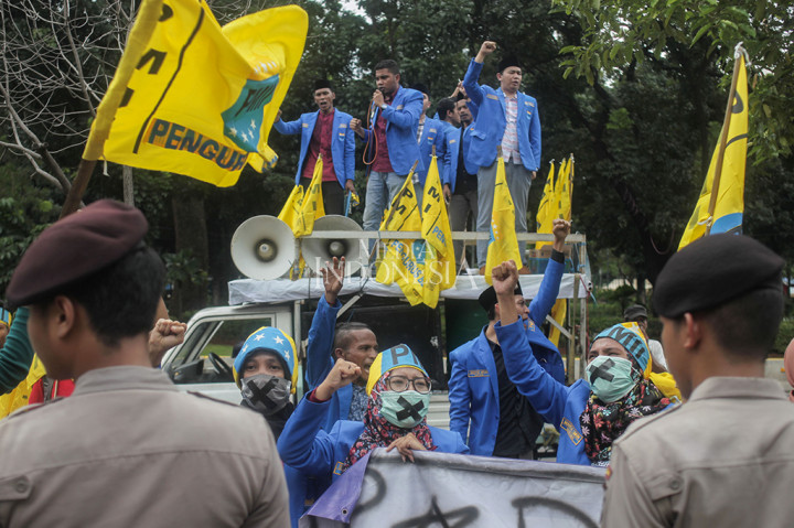 Puluhan Mahasiswa PMII Demo Tolak Revisi UU MD3