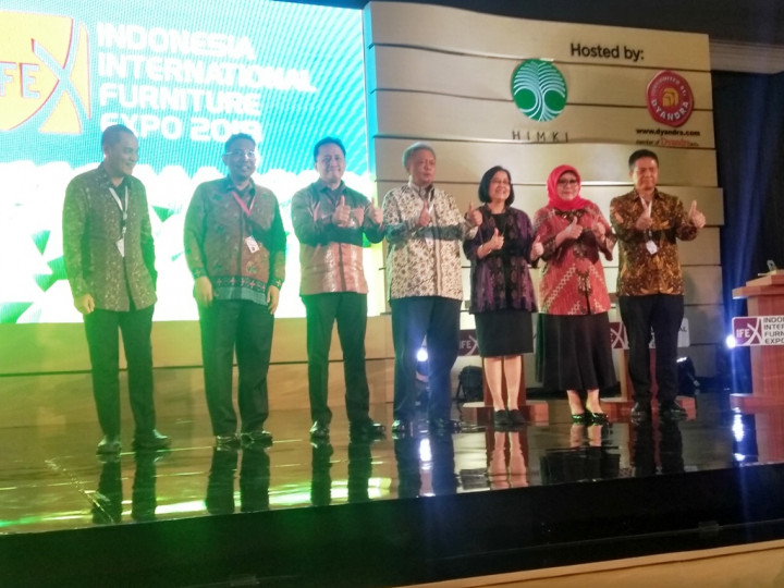 500 Desainer Kayu Unjuk Gigi ke Dunia Internasional