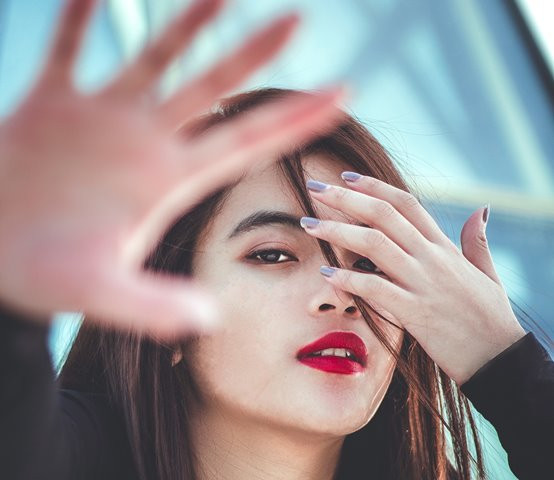 Perbedaan Sariawan Biasa dengan Penyakit Kulit Herpes di Mulut