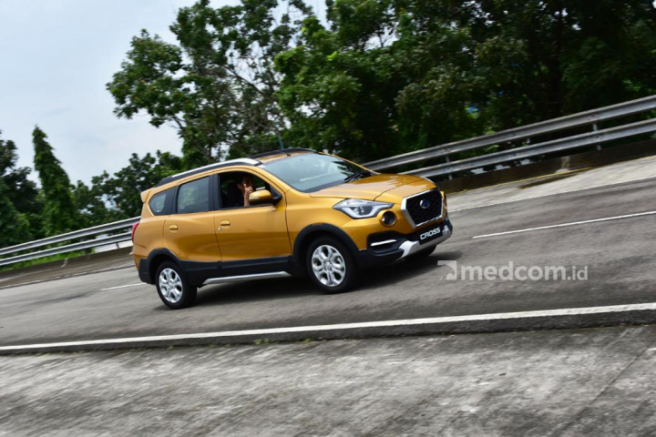 Jajal Datsun Cross, Stabil Berkat Fitur Kelas Atas