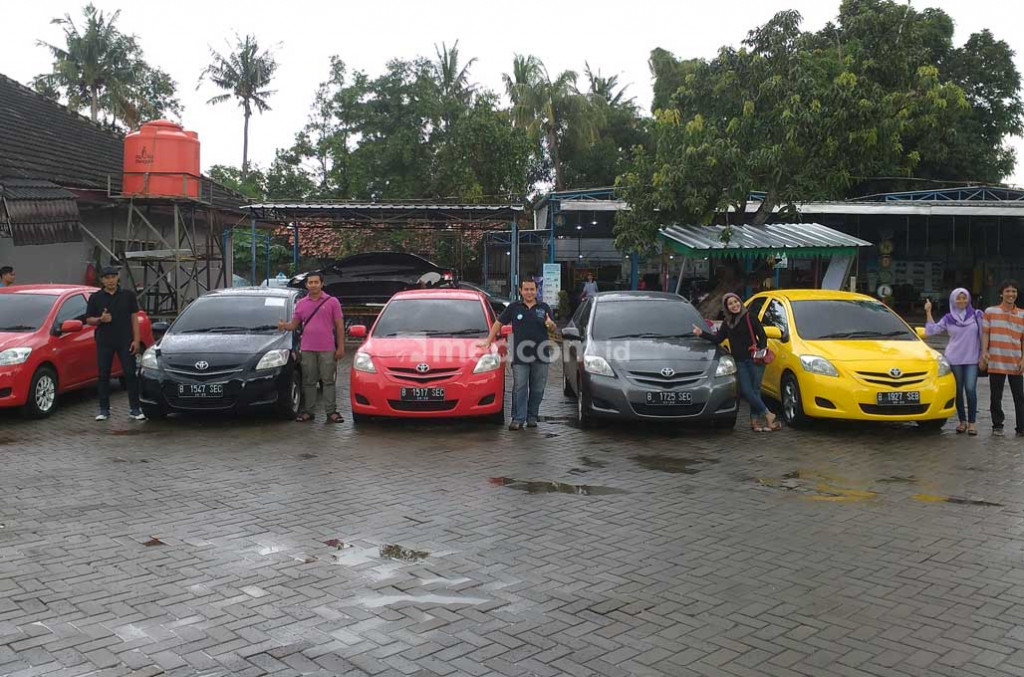 Mobil eks taksi Limo alternatif pilihan membeli mobil bekas. medcom.id/M. Bagus Rachmanto