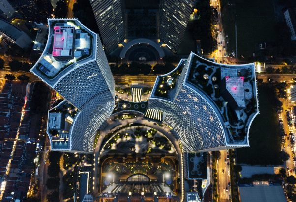 Rumah Lebah Raksasa di Tengah Singapura