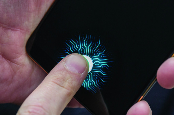 Nokia 9 (2018) Pakai Pemindai Sidik Jari di Layar?