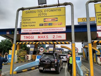2.783 Mobil tak Bisa Masuk di Tiga Gerbang Tol