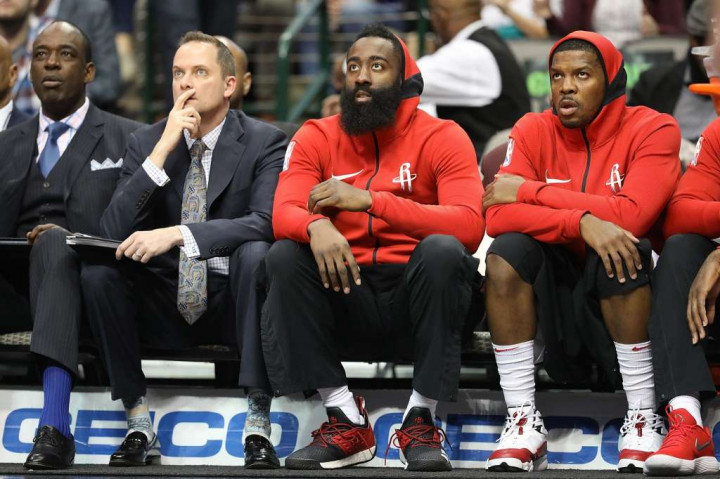 Pukul Dallas Mavericks, Houston Rockets Amankan Tiket Play-off