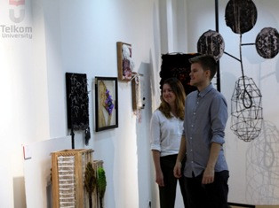 Produk Kreatif 46 Dosen Universitas Telkom Dipamerkan