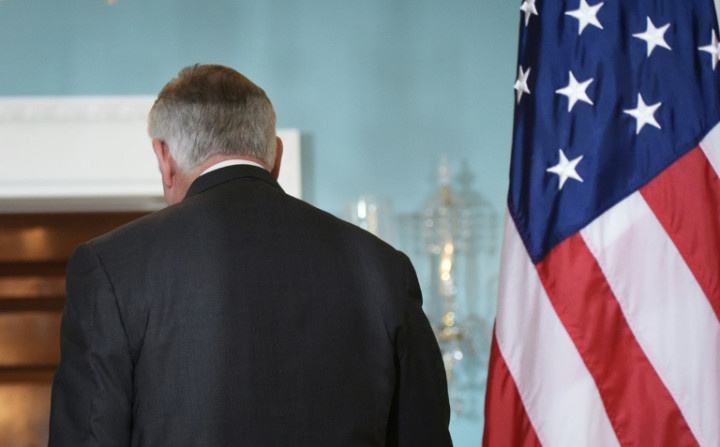 Trump Fires Top Diplomat Tillerson, Names Pompeo Successor