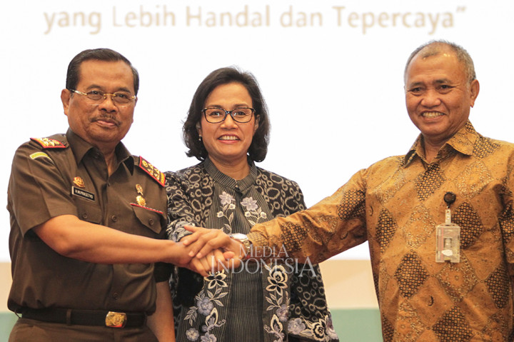 Menkeu, KPK dan Jaksa Agung Teken MoU Lelang Barang Sitaan